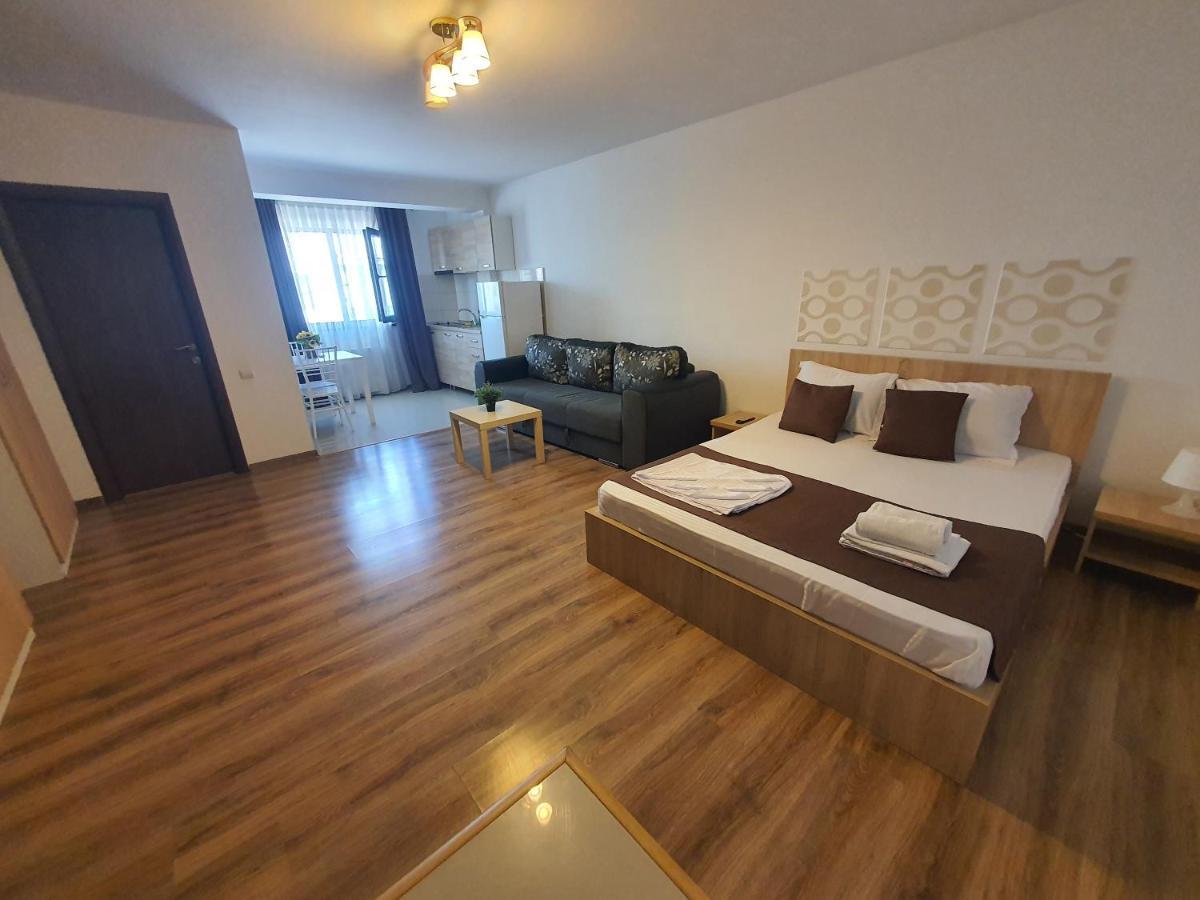 Apartment Villa Bukarest Exteriör bild