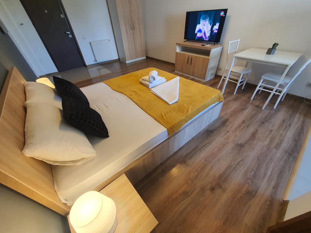 Apartment Villa Bukarest Exteriör bild